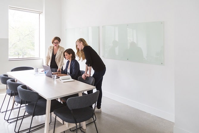 A Comprehensive Guide to Claiming Workplace Injury Compensation